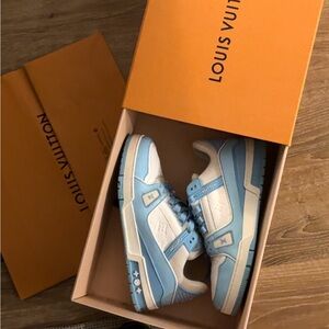 Louis vuitton worn twice like brand new